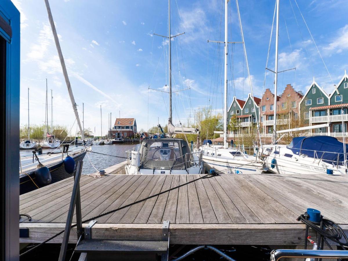 Beautiful Houseboat In Marina Of Volendam Hotel Ngoại thất bức ảnh